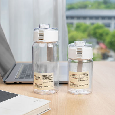 Applicable pour les adultes Bouteille d'eau en plastique transparente avec matériau personnalisé