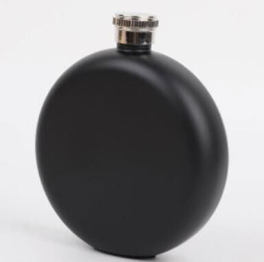 Bouteilles de bière en acier inoxydable de 5 oz, parfaites avec une forme ronde.