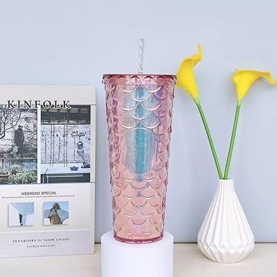 Méthode de coulée d'eau Créatif tasse de paille en plastique double couche Flash Coupe de poisson rose