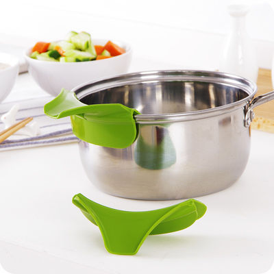 Appareils de cuisine Pottes anti-déversements en silicone avec déflecteur de bord de bouche ronde 20g