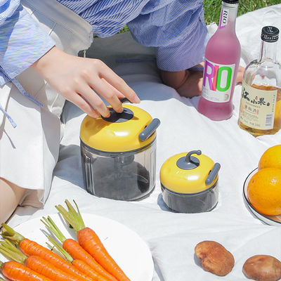 Mini-machine pour broyer les légumes avec des lames en acier inoxydable