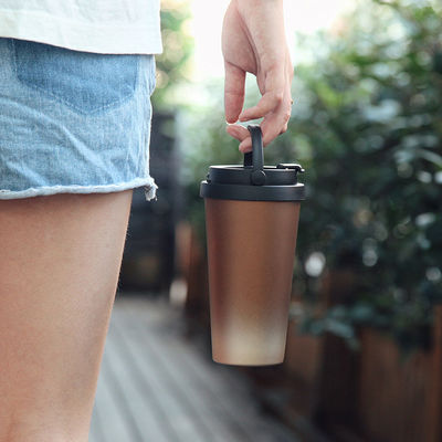 500 ml de capacité étanche à la chaleur en acier inoxydable à vide isolable tasse de voyage avec poignée
