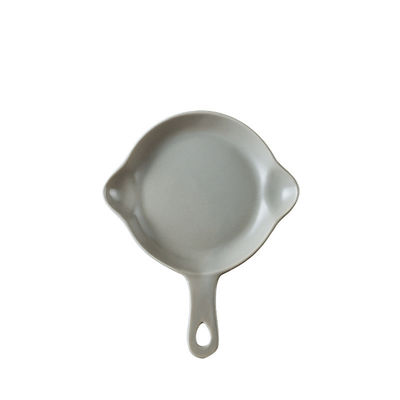 Les plateaux de cuisson en céramique de style nordique avec une seule poignée de 5 cm et un logo personnalisé