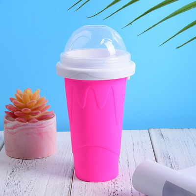 10.5*6*21cm Slushy Maker Cup Food Grade Silicone Pinch Slush Cup Banquettes à glaces Type