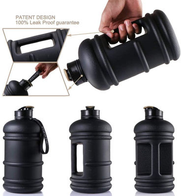Restez hydraté en déplacement avec notre bouteille d'eau de 2,5 litres sans BPA et de qualité alimentaire