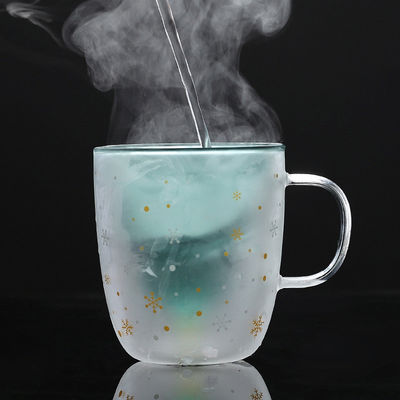 300 ml de tasses en verre de Noël à double paroi avec un design mignon et un logo personnalisé