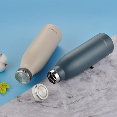 Logo personnalisé Acceptable 304 acier inoxydable bouteille de lait sous vide et eau pour les enfants école