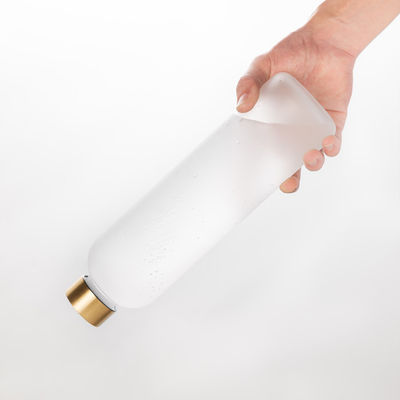 Bouteilles d'eau Tritan avec couvercle idéal pour le couvercle et les aventures en plein air