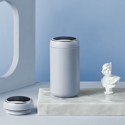 Affichage de température Bouteille d'eau chaude isolée en acier inoxydable avec couvercle pour toutes les saisons