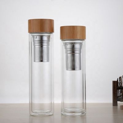 Bouteille d'eau en verre à haute teneur en borosilicate de 350 ml avec infuseur de tasse de séparation de thé et d'eau inclus