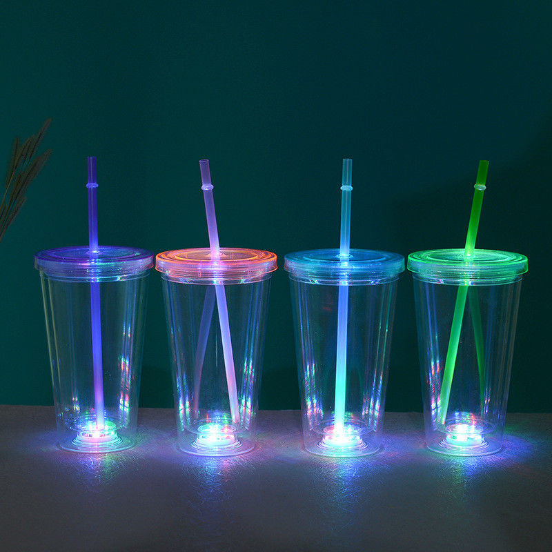 16 oz Led Boisson Boisson Fête Lumières clignotantes d'eau allumez la tasse en plastique Led Double Wall Tumbler